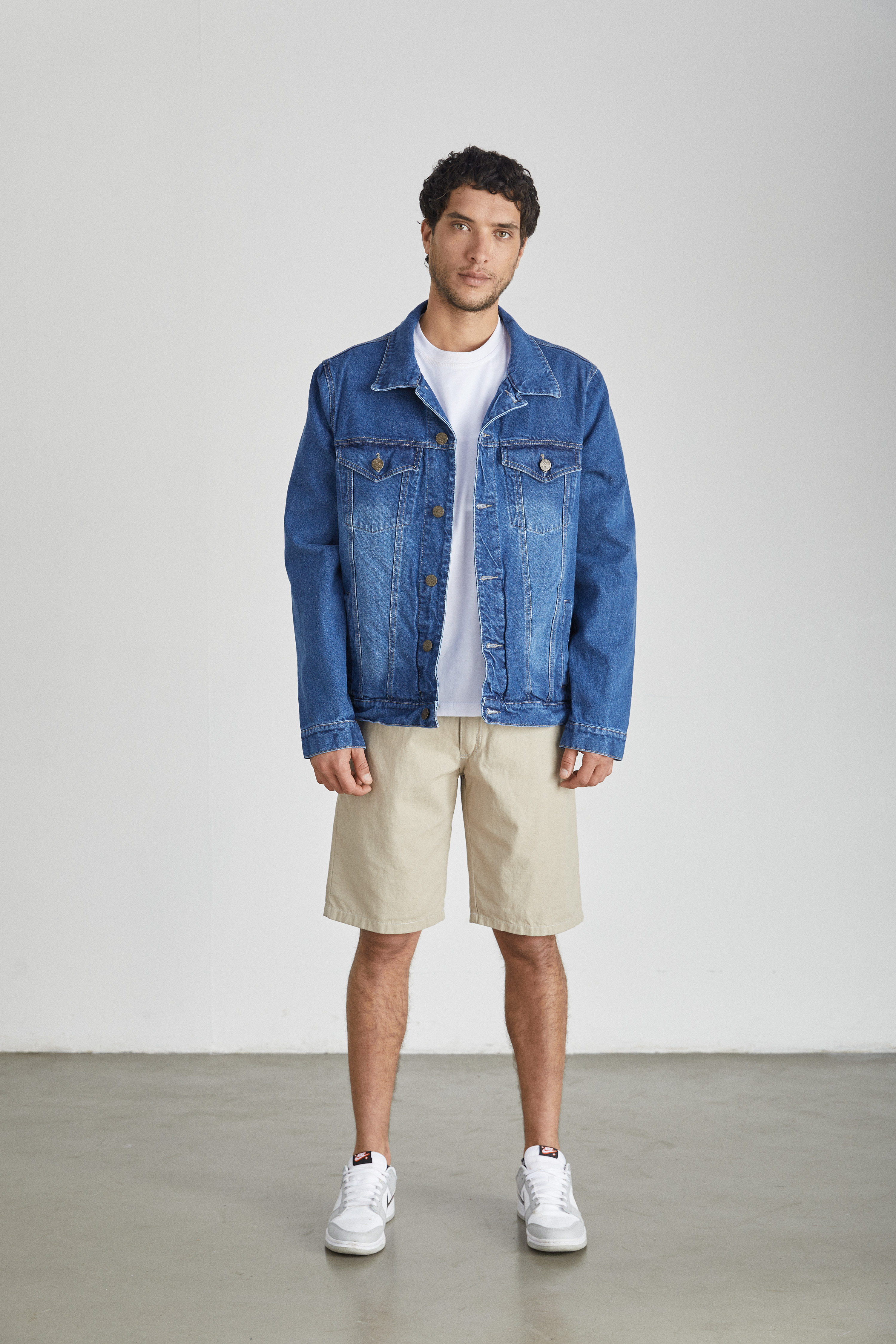 CAMPERA DE JEAN - AZUL LOCALIZADA