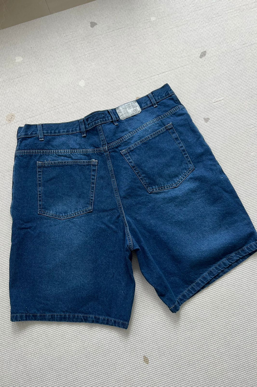 BERMUDA CLASICO AZUL MEDIO