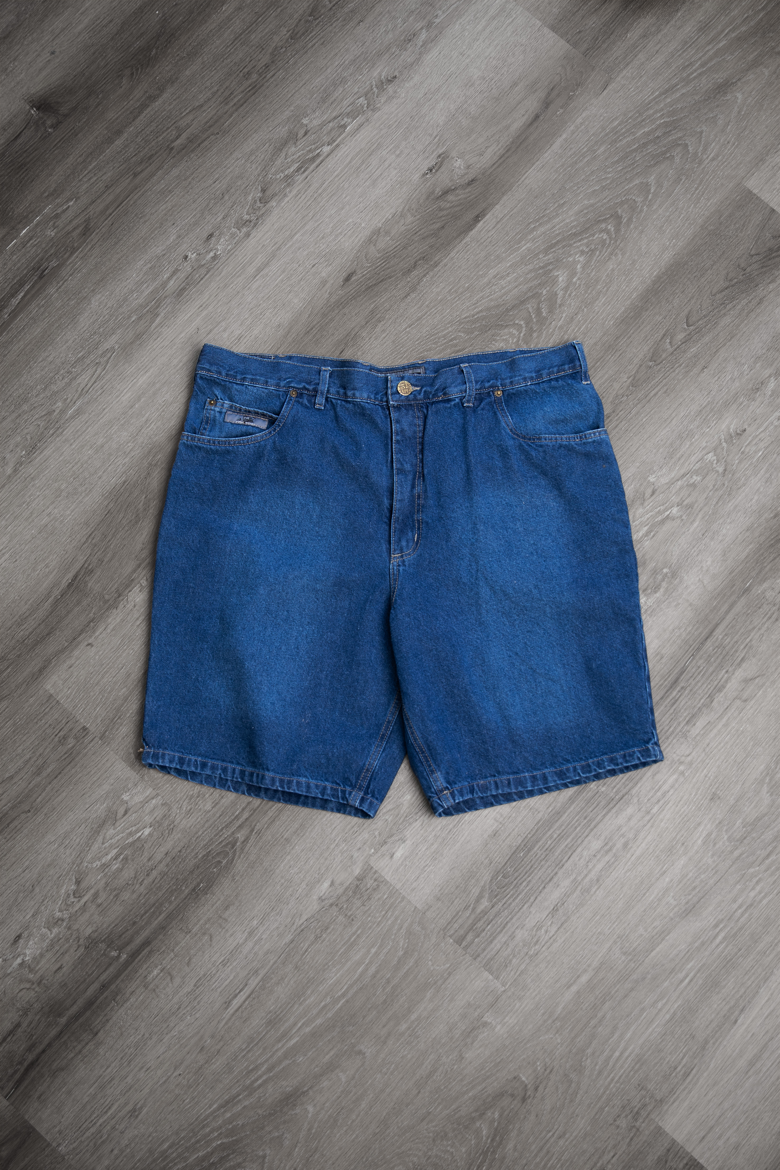 BERMUDA CLASICO AZUL MEDIO