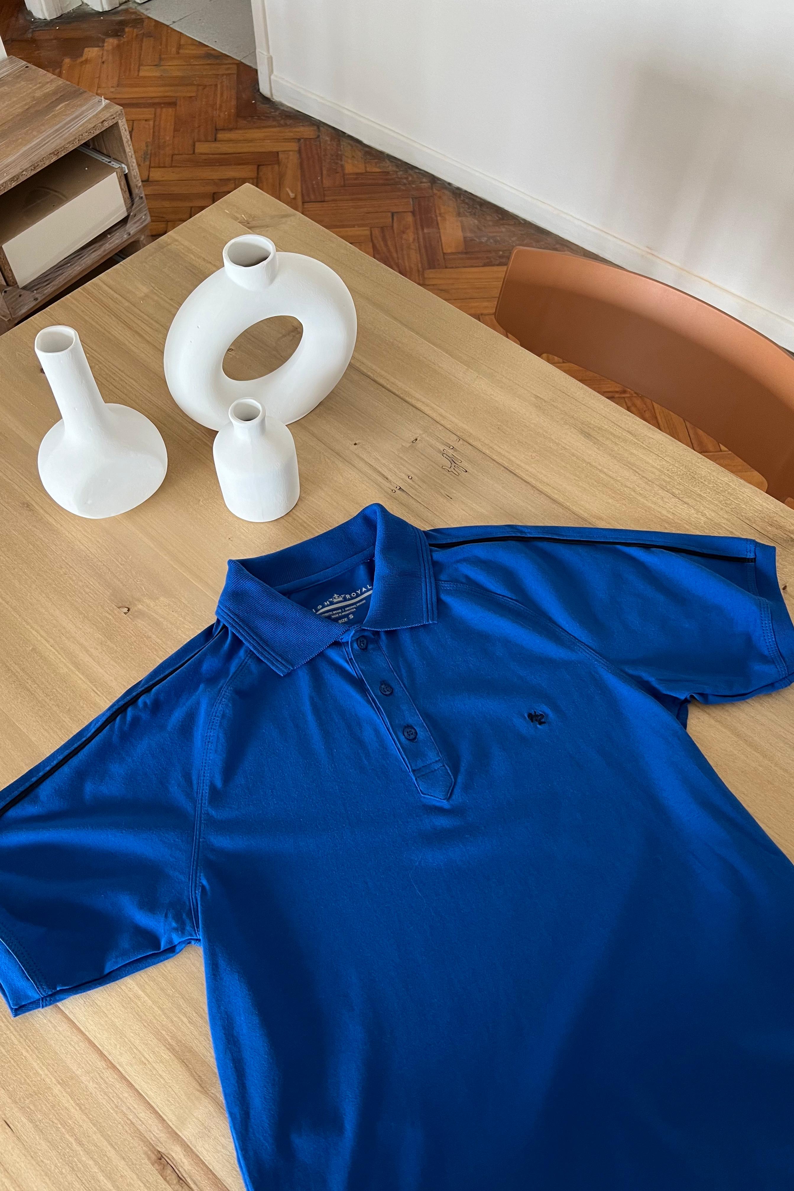 CHOMBA HOMBRO COMBINADA CON WRANGLER