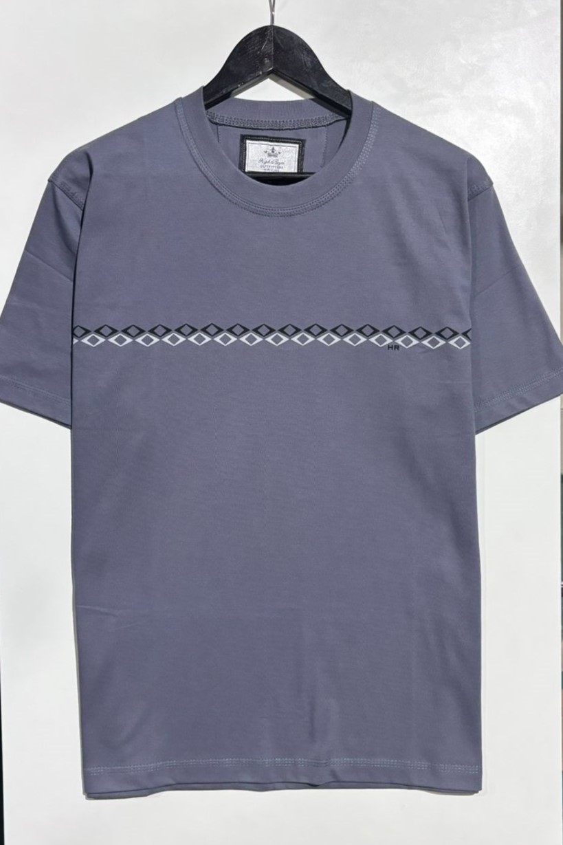 REMERA ESTAMPADO ROMBOIDES