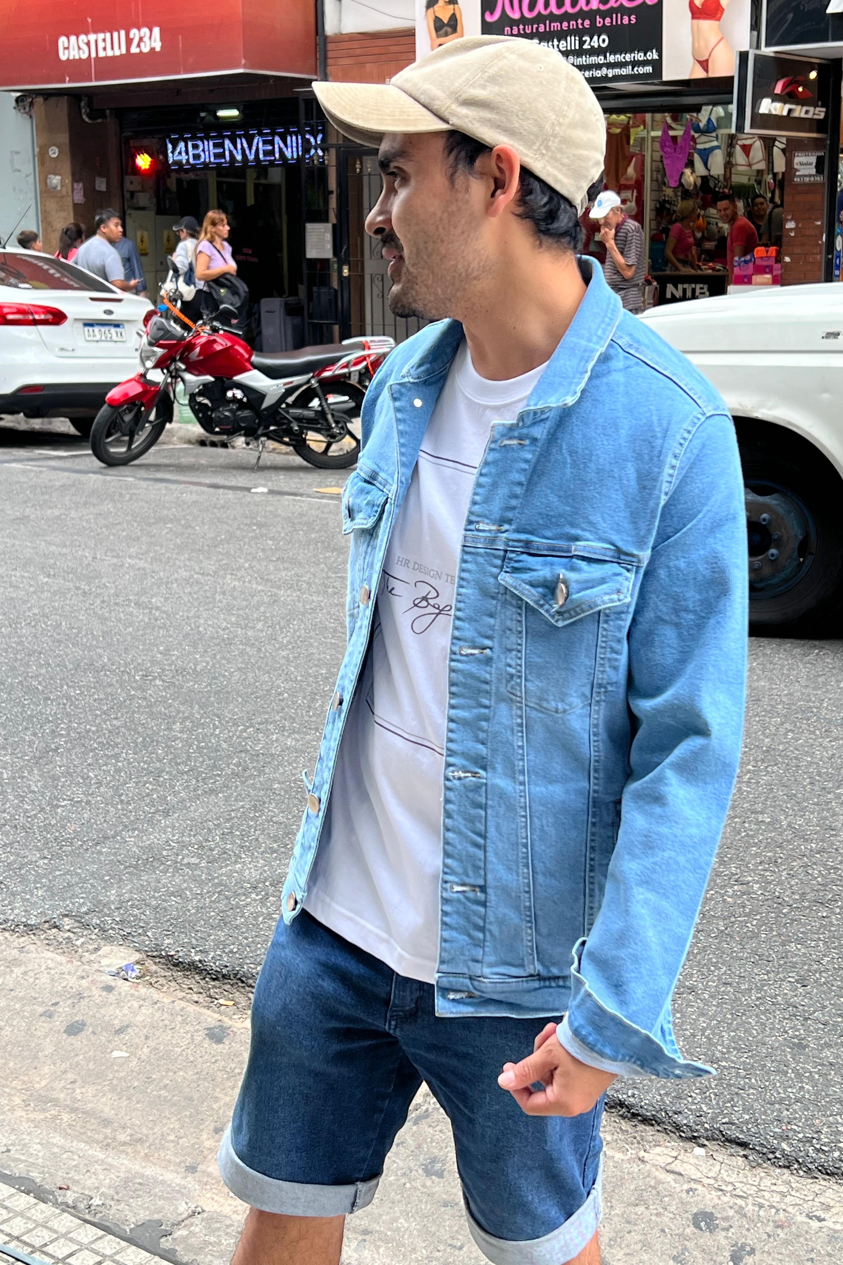 CAMPERA DE JEAN celeste elastizado