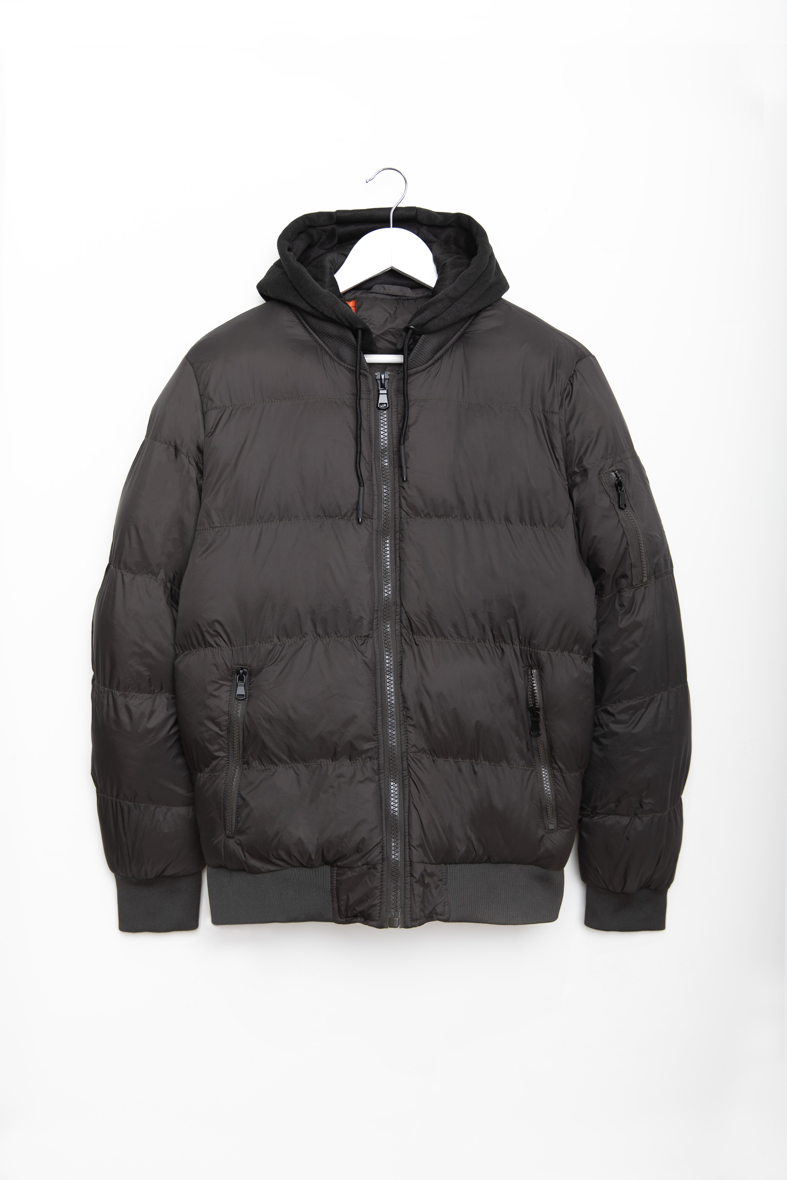 CAMPERA BOMBER C/CAPUCHA