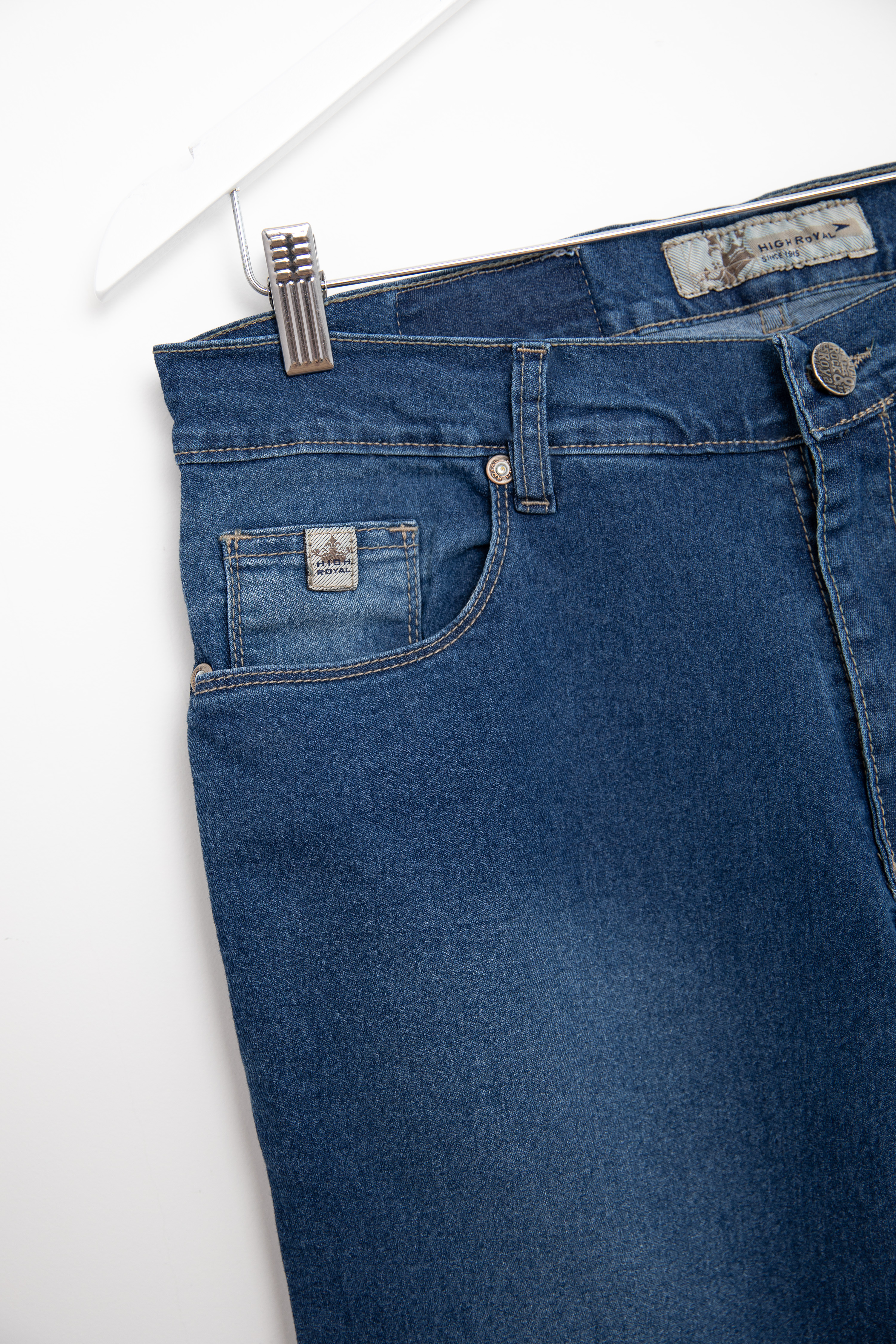 JEAN AZUL LOCALIZADA ELASTIZADA