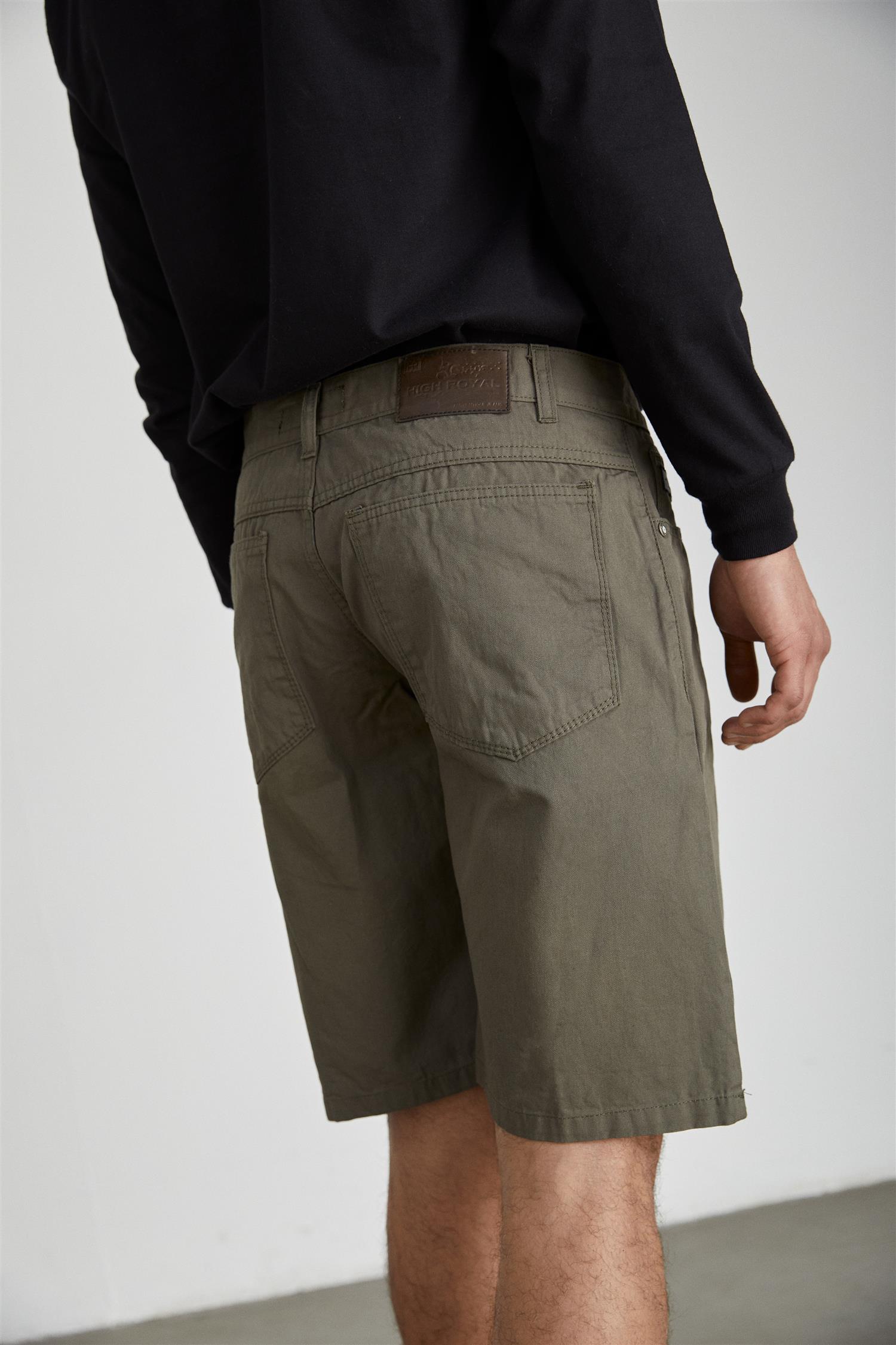 BERMUDA DE GABARDINA
